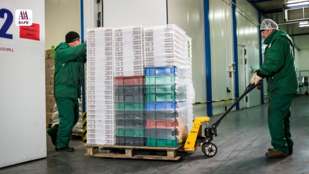 10 Things to Know About Working Safely in Cold Storage and Refrigerated Warehouses in UAE image