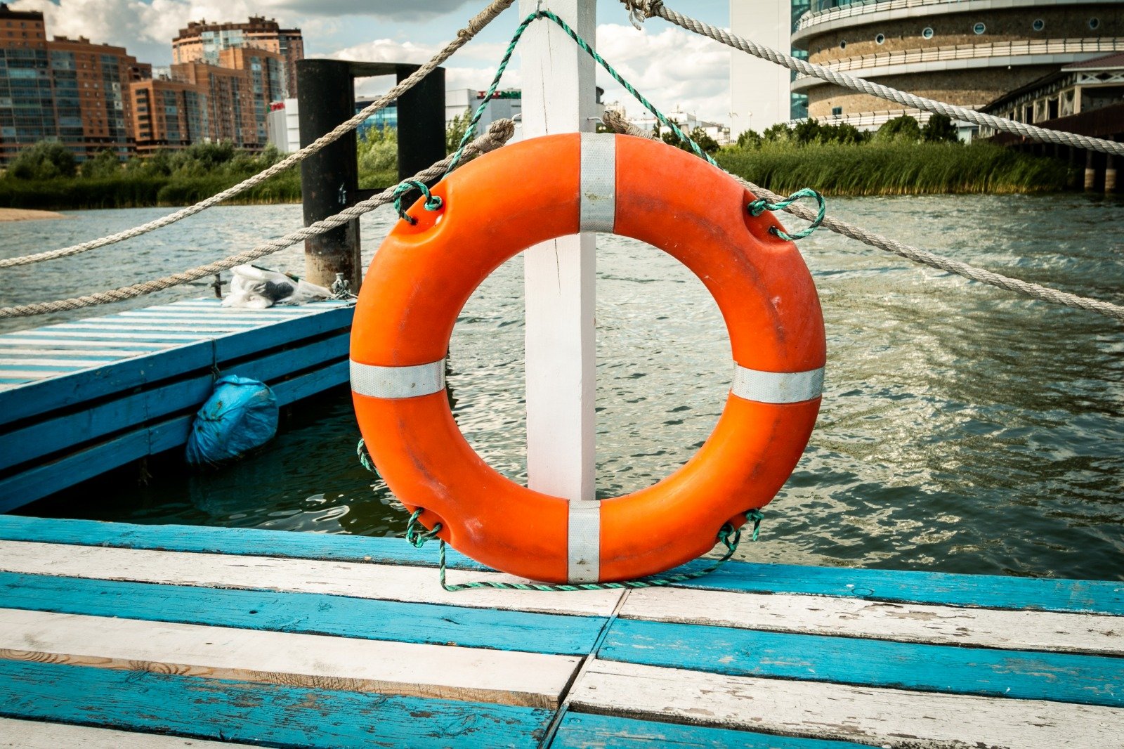 Lifebuoys Placement Guidelines for Marinas Jetties and Waterfront Safety image